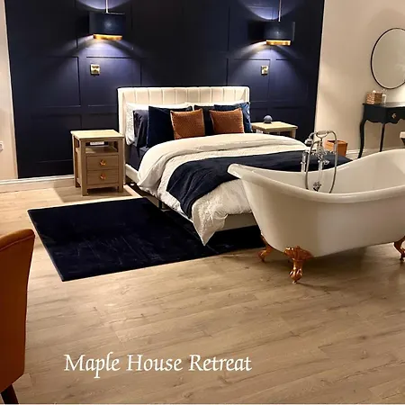 Luxury Romantic Bolt Hole